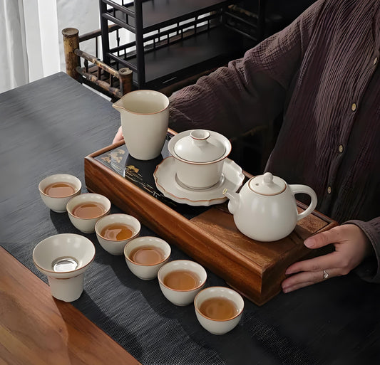 Teapots and Brewing Vessels for Tea Preparation