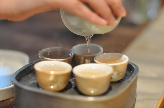 how to properly use a chinese tea set?
